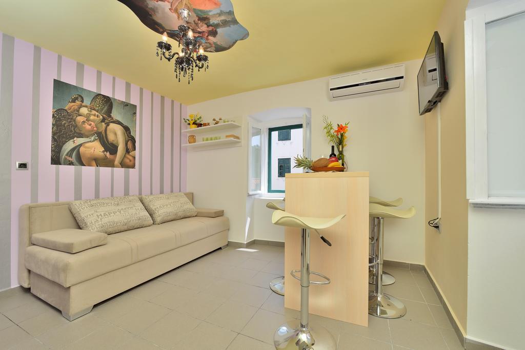 נוביגראד דאלמטיה Apartments Carpe Diem חדר תמונה