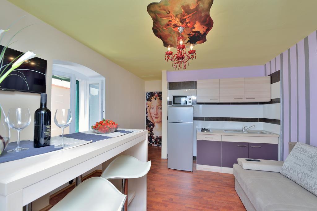 נוביגראד דאלמטיה Apartments Carpe Diem חדר תמונה