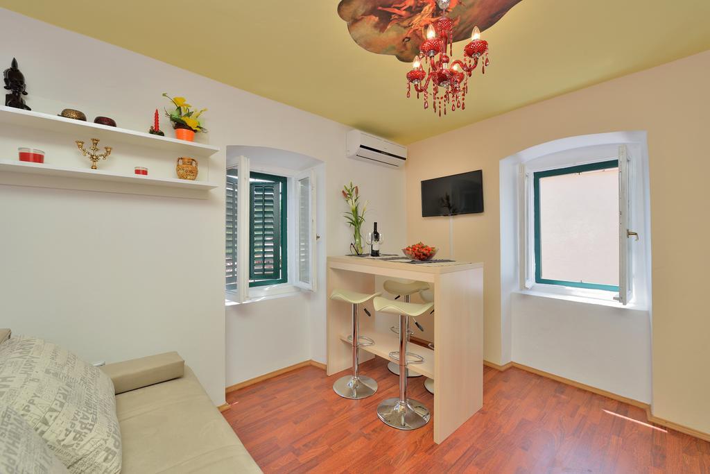 נוביגראד דאלמטיה Apartments Carpe Diem חדר תמונה